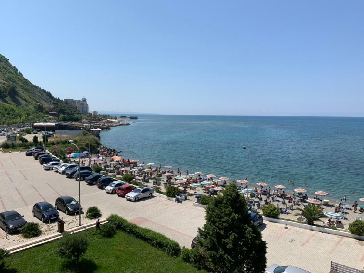 Hotel Ferrara Durres Exterior photo